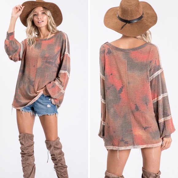 Tops - TIE DYE print vintage style knit top